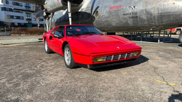 Image 1/10 of Ferrari 328 GTS (1988)