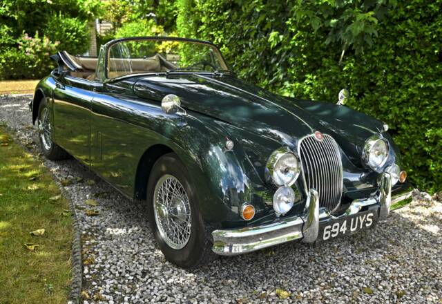 Image 1/50 of Jaguar XK 150 3.8 S DHC (1960)