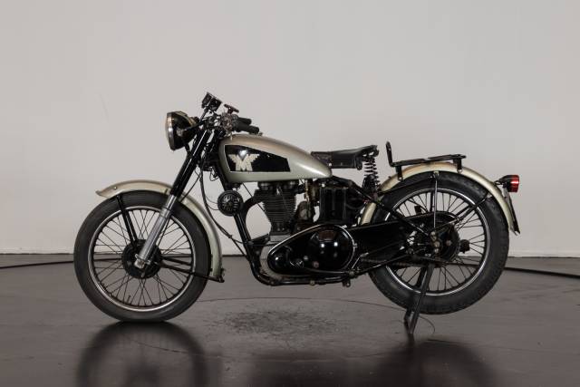 Image 1/18 of Matchless DUMMY (1949)