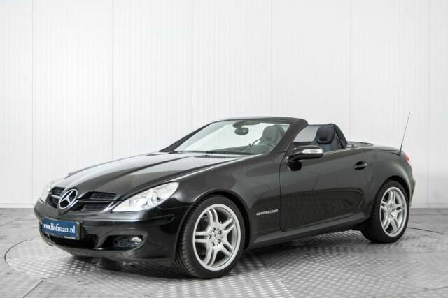 Afbeelding 1/50 van Mercedes-Benz SLK 200 Kompressor (2007)