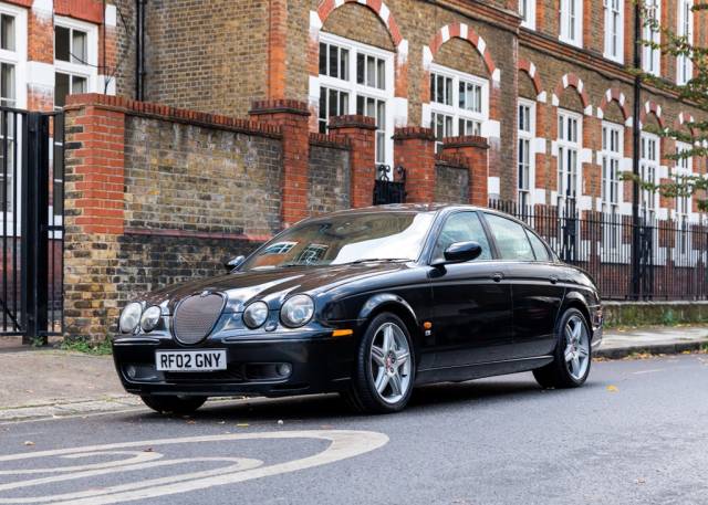 Bild 1/10 von Jaguar S-Type 4.2 V8 R (2002)