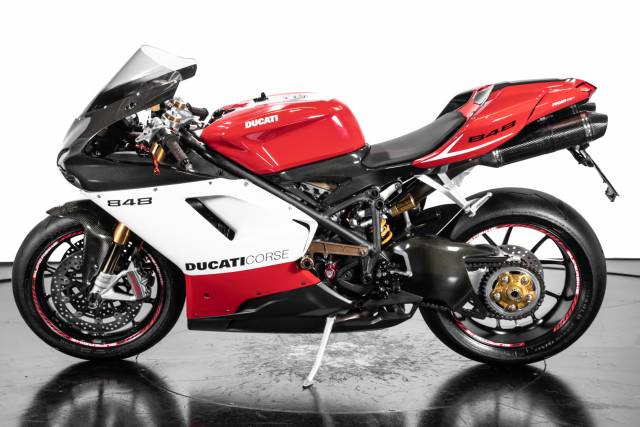 Imagen 1/34 de Ducati DUMMY (2008)
