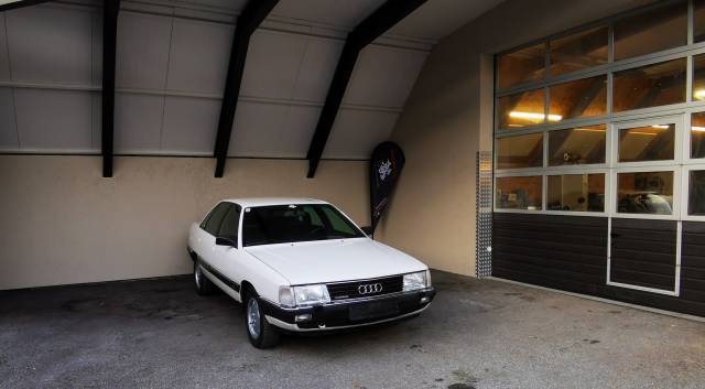Imagen 1/50 de Audi 100 - 2.3 quattro (1990)