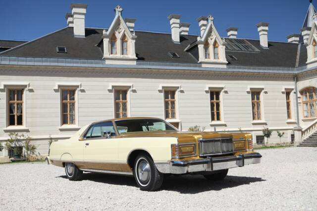 Image 1/5 de Mercury Grand Marquis Coupe (1977)