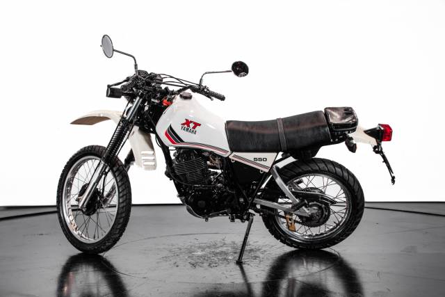 Bild 1/35 von Yamaha DUMMY (1984)