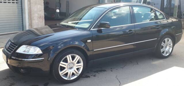 Afbeelding 1/19 van Volkswagen Passat 2.0 (2003)