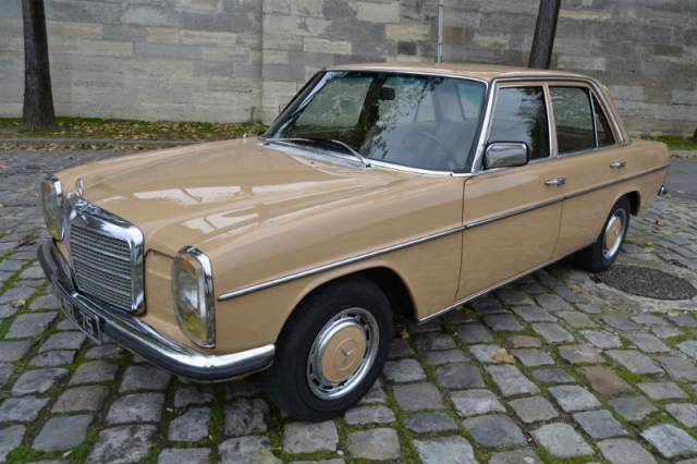Image 1/38 of Mercedes-Benz 250 (2.8) (1973)