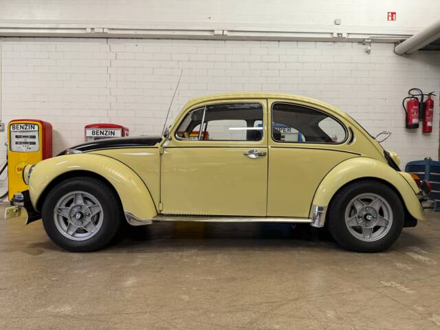 Image 1/15 of Volkswagen Beetle 1302 LS (1971)