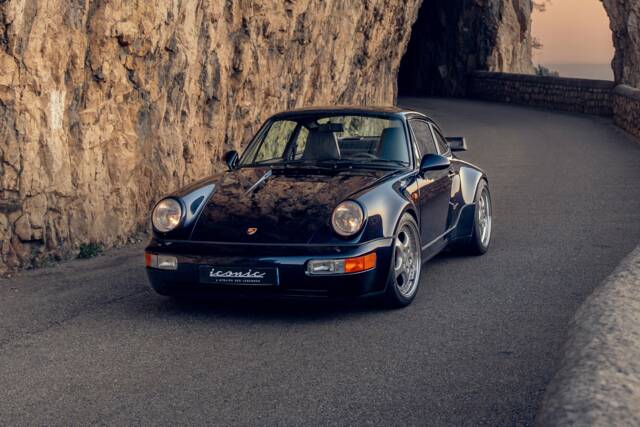 Immagine 1/9 di Porsche 911 Turbo 3.6 (1993)