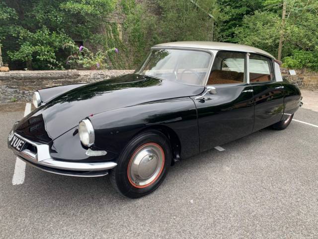 Immagine 1/25 di Citroën DS 19 (1958)