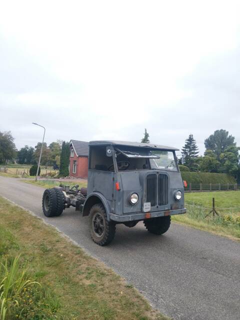 Bild 1/14 von Saurer 2 CM (1945)