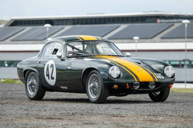 Image 1/40 of Lotus Elite S2 (1961)