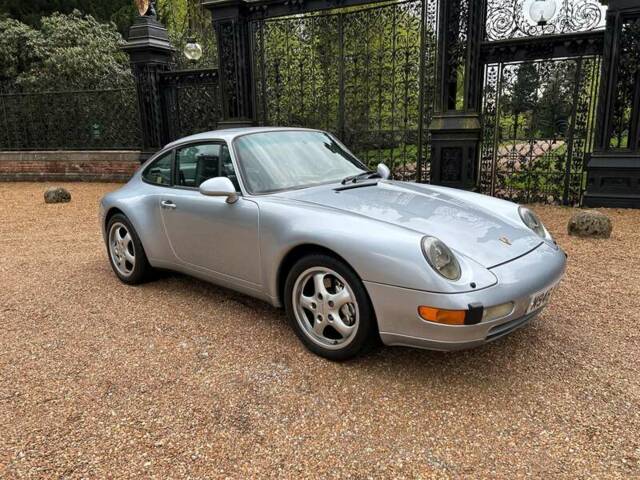 Imagen 1/8 de Porsche 911 Carrera 4 (1995)