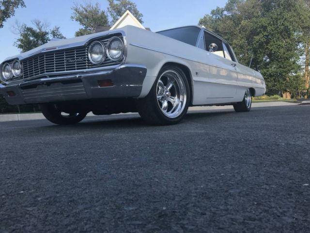 Imagen 1/13 de Chevrolet Impala Sport Coupe (1964)