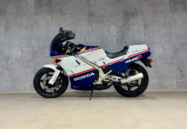 Bild 1/22 von Honda DUMMY (1986)