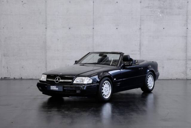 Image 1/46 of Mercedes-Benz SL 320 (1998)