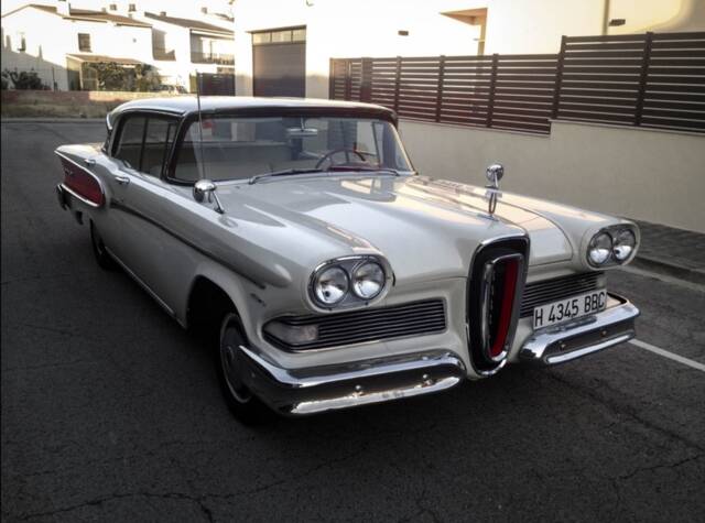 Bild 1/15 von Edsel Corsair Hardtop (1958)