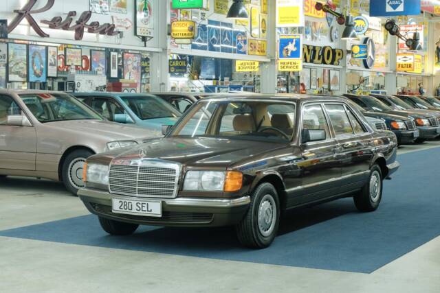 Image 1/50 of Mercedes-Benz 280 SEL (1983)