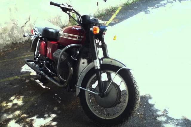 Image 1/15 of Moto Guzzi DUMMY (1972)
