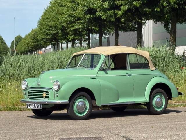 Image 1/26 of Morris Minor Series II (1955)