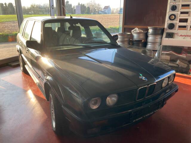 BMW 325I TOURING AUT.