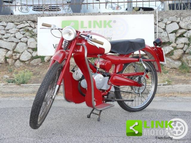 Immagine 1/8 di Moto Guzzi DUMMY (1957)
