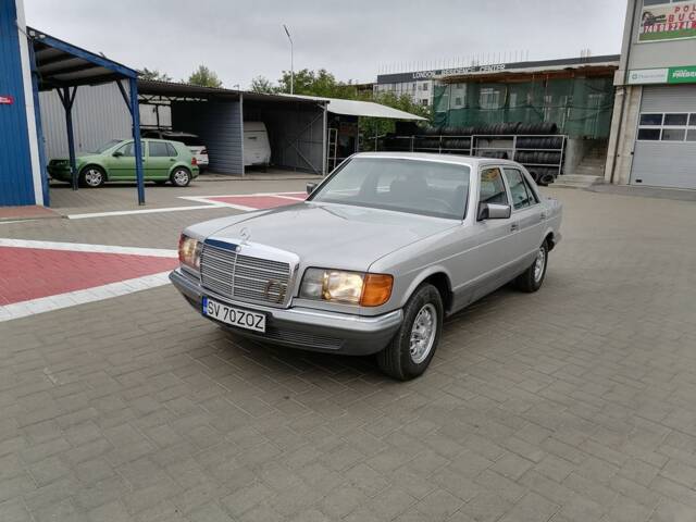 Image 1/8 of Mercedes-Benz 380 SE (1984)