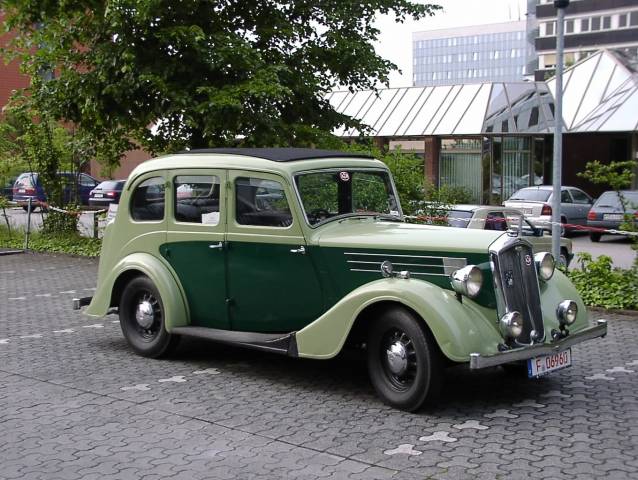 Wolseley 14/60 unrestauriert, nur 1989 in Serienfarben neu lackiert.