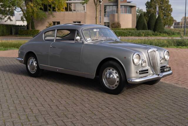 Image 1/8 of Lancia Aurelia B20 GT 2500 (1959)