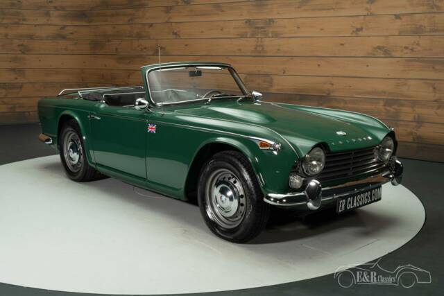 Immagine 1/8 di Triumph TR 4A (1967)