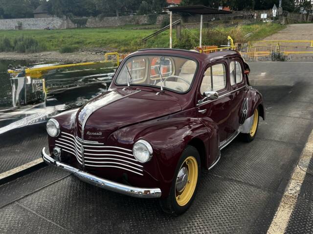 Imagen 1/8 de Renault 4 CV Décapotable (1951)