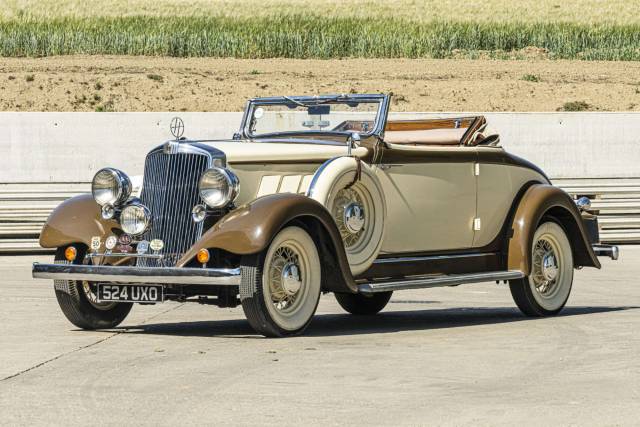 Image 1/39 of Hupmobile Model K (1933)