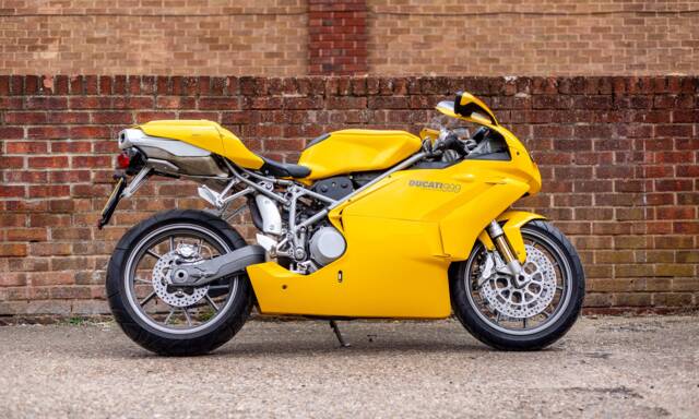 Bild 1/30 von Ducati DUMMY (2004)