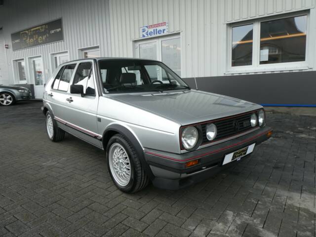 Image 1/23 of Volkswagen Golf Mk II GTi 1.8 (1988)