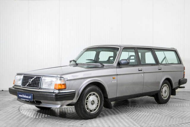 Imagen 1/50 de Volvo 245 GLE (1982)