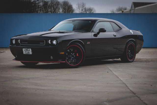 Image 1/8 of Dodge Challenger R&#x2F;T (2013)