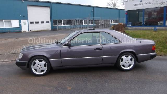 Image 1/15 of Mitsubishi Colt (1990)