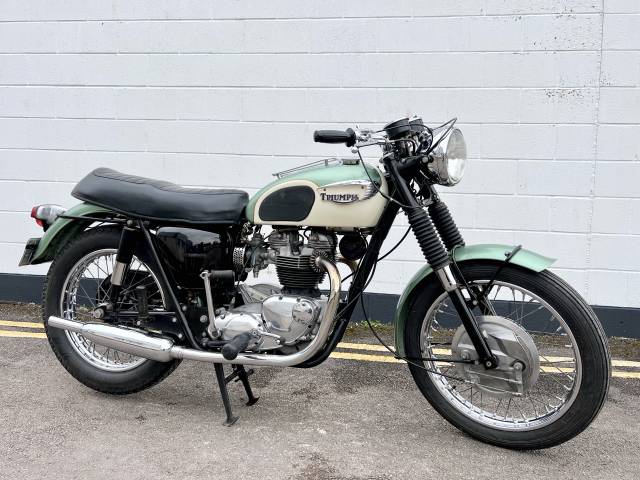 Image 1/20 of Triumph DUMMY (1967)
