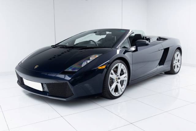 Image 1/11 of Lamborghini Gallardo Spyder (2007)
