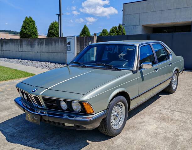 Image 1/50 of BMW 745i (1982)