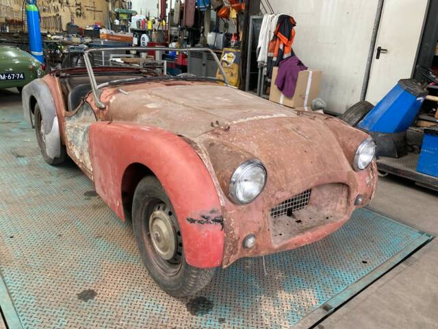 Image 1/26 of Triumph TR 2 (1955)