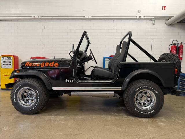 Obraz 1/16 pojazdu Jeep CJ-7 (1980)