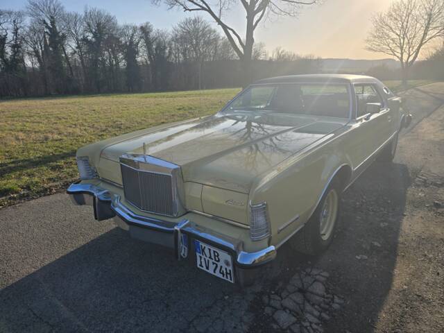 Image 1/16 of Lincoln Continental Mark IV (1974)