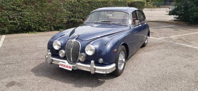 Bild 1/49 von Jaguar Mk II 3.8 (1963)