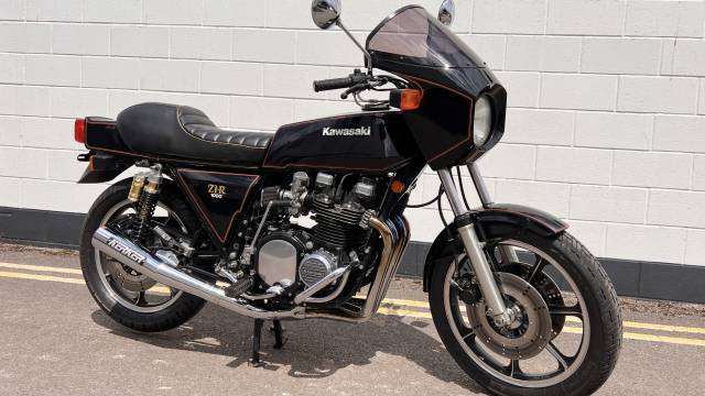 Image 1/20 of Kawasaki DUMMY (1980)