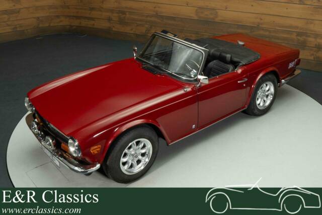 Image 1/19 of Triumph TR 6 (1974)