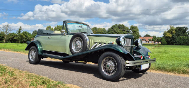Image 1/15 of Beauford Series 2 (1974)