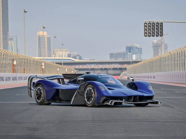 Immagine 1/30 di Aston Martin Valkyrie AMR Pro (2022)