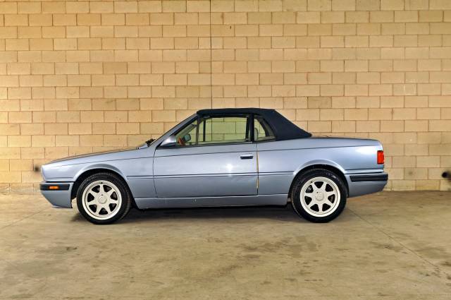 Image 1/36 of Maserati Spyder (1994)