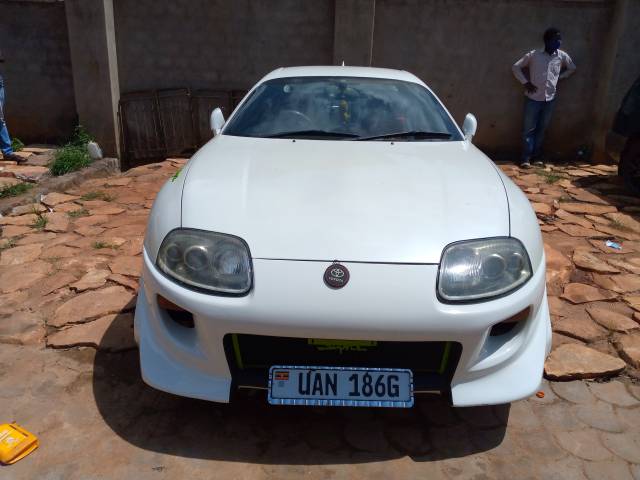 Image 1/6 of Toyota Supra (1994)